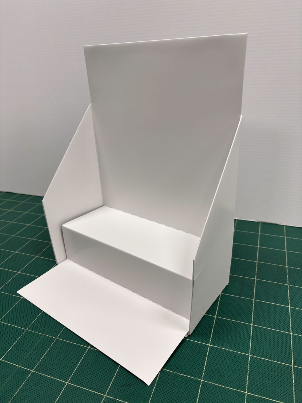三秒什器 組み立て後2